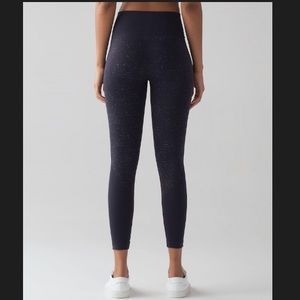 NWT Lululemon Free To Flow Tights/Yoga Pants 7/8
